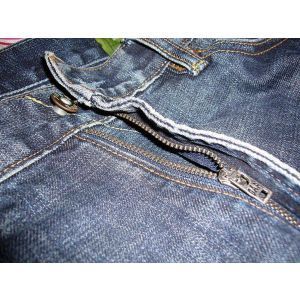 https://breeze.customjeans.io/media/catalog/product/cache/75f5024978ee6fca2232f45129416530/z/i/zipper-fly-custom-made-jeans-make-your-own.jpg